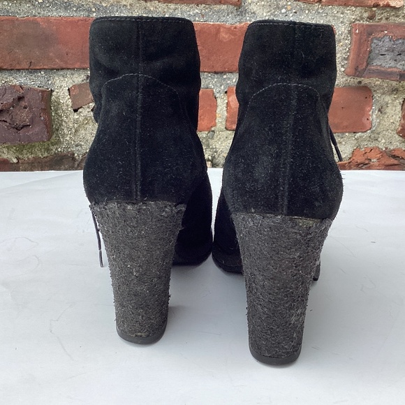 Prada Black Suede Chucker Ankle Boots, Platform Crepe Heel, Size 38.5 EU 7.5 US - Picture 3 of 10